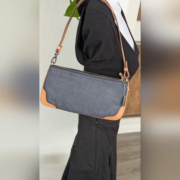 Vintage Coach Y2K Denim And Vachetta Shoulder/Handbag. - Picture 2 of 12